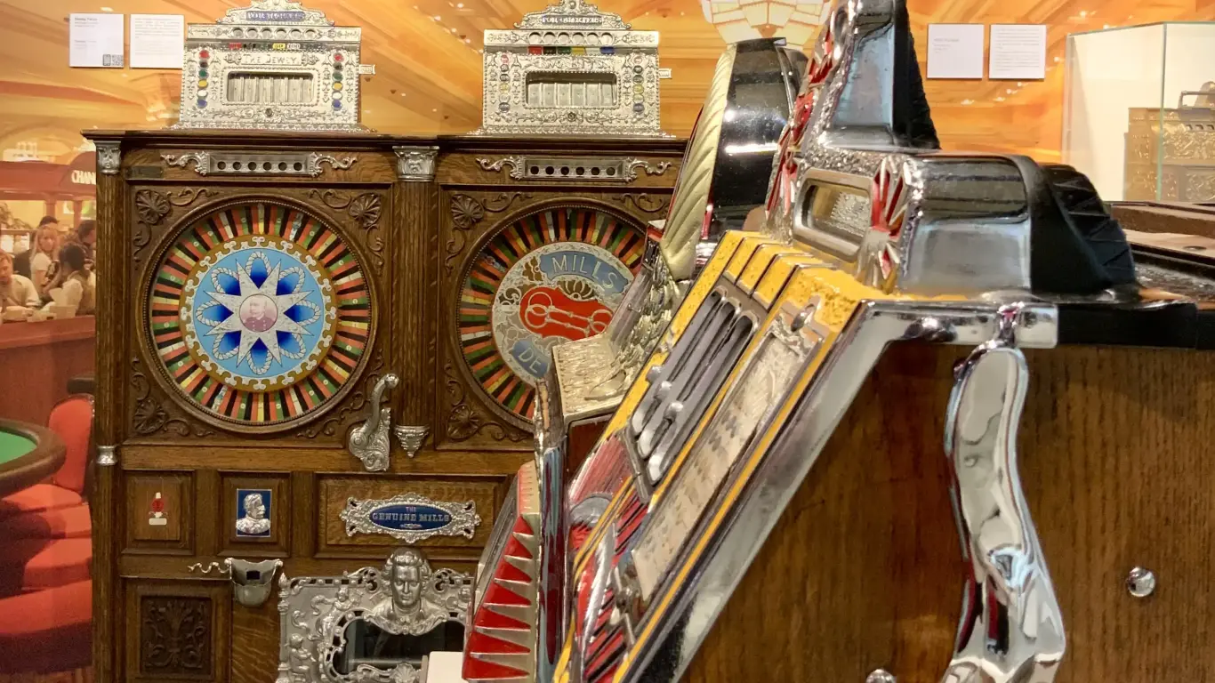 MERKUR I Deutsches Automatenmuseum I Glücksspiel- und Geldautomaten