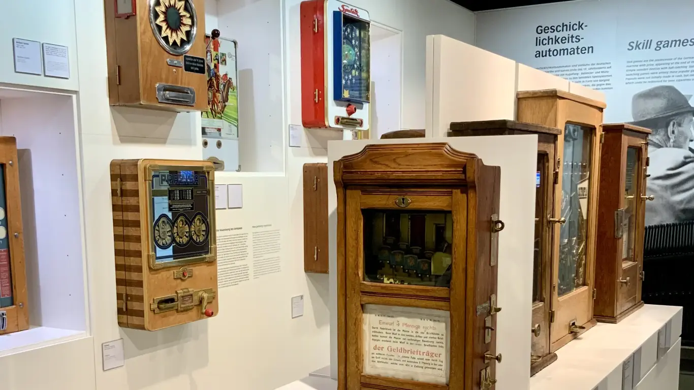 MERKUR I Deutsches Automatenmuseum – Geschicklichkeitsspiele