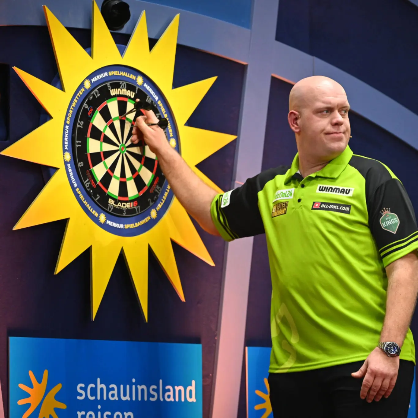 PromiDartsWM_2024_MichealvanGerven_Sonnenscheibe_Darts