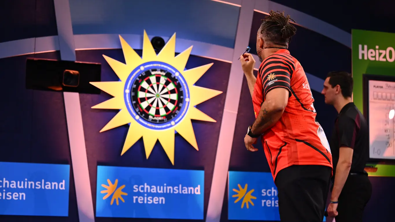 Promi_Darts_WM_2025_Owo