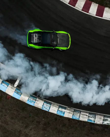 Rennsport_Wetten_Nascar_Rennstrecke_Boliden_Speed