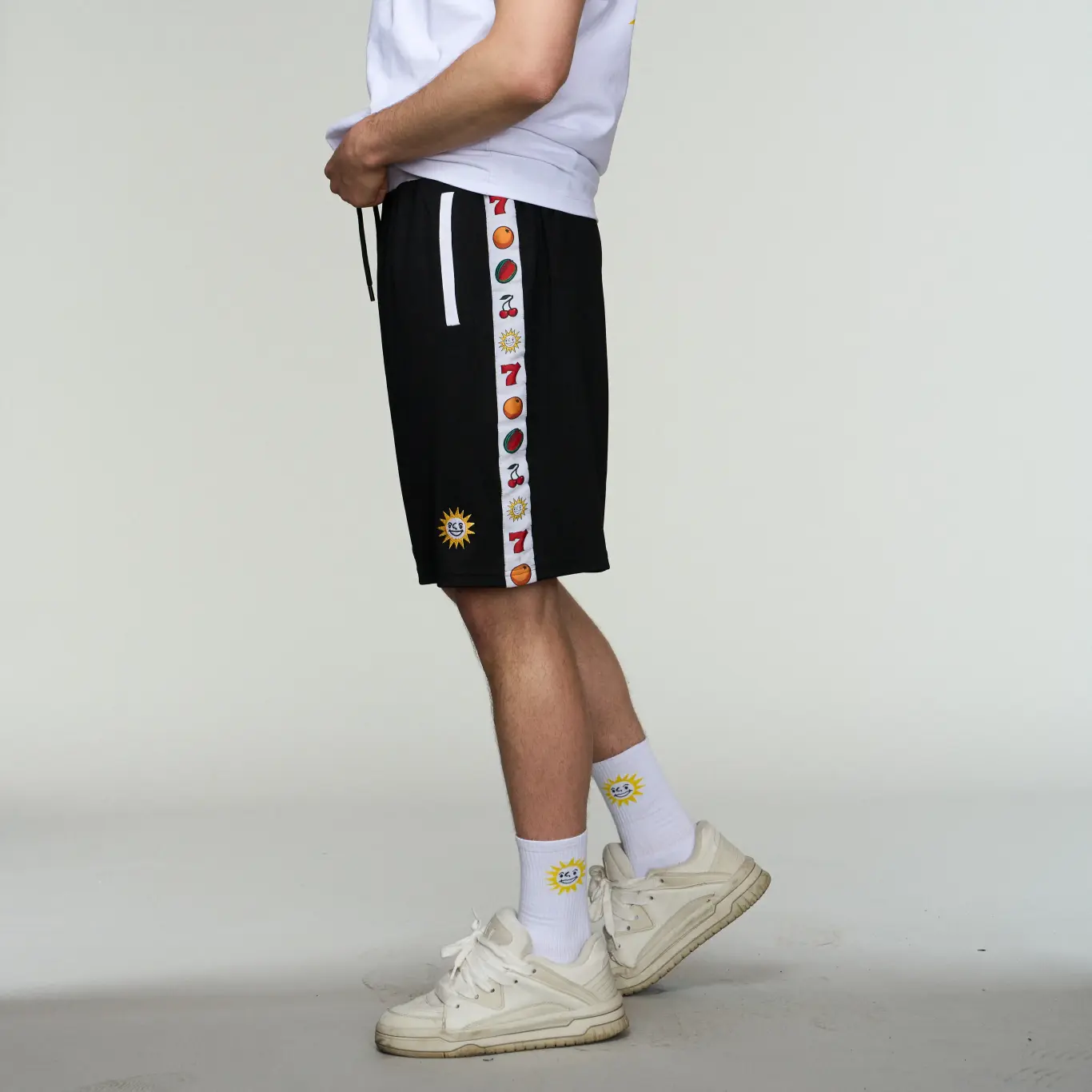 Die MERKUR Basketball-Shorts 'Früchte'