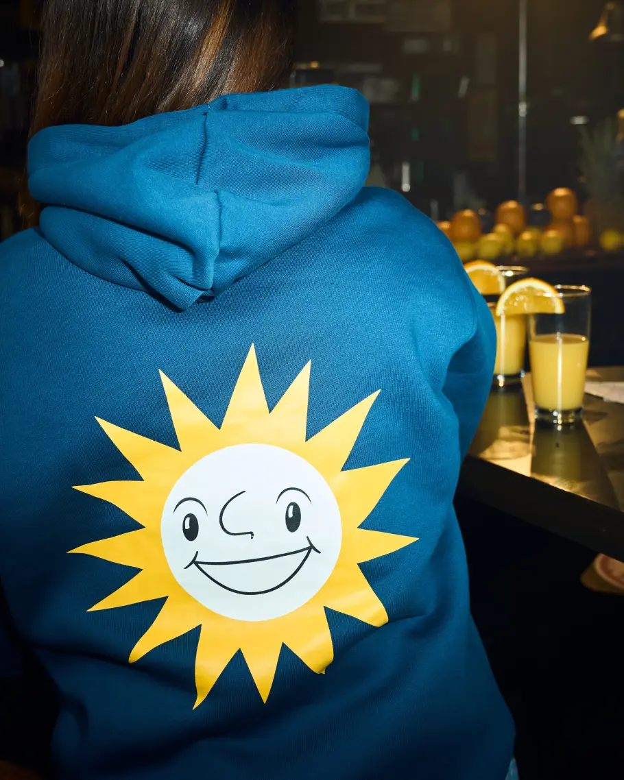 Wallpaper-MERKUR-Hoodie